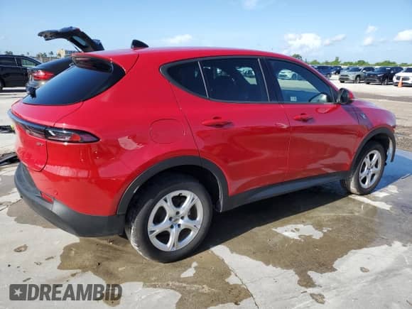 2024 Dodge Hornet GT z VIN ZACNDFAN6R3A40993, wystawiony jako Copart lot #66050235 z przebiegiem 25 539 mil mil oraz Czysty tytuł • Clean title. Historia ofert i sprzedaży dostępna na DreamBid. Obrazek 3.