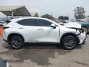 ✅ 2025 Lexus NX 350h Premium • VIN: JTJGKCEZ4S5033104 • Лот: 43088640. Опубликован ранее на IAAI с пробегом 5 764 миль. Бесплатный доступ к архиву аукционных продаж из США и подробный отчёт об истории автомобиля на DreamBid. Изображение 13.