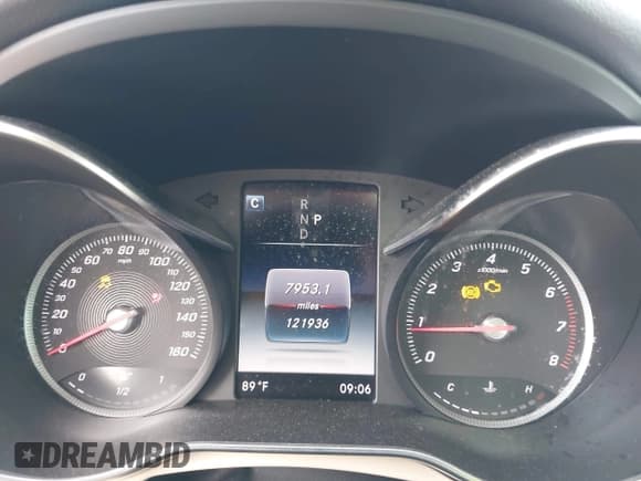 ✅ 2018 Mercedes-Benz C 300 • VIN: WDDWJ4KB1JF678659 • Lot: 42447456. Listed on IAAI with 121,936 mi. Free auction sales archive from the USA and detailed vehicle history report at DreamBid. Image 7.