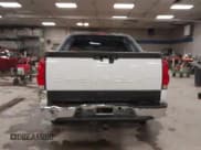 ✅ 2004 Chevrolet Avalanche Z71 • VIN: 3GNEK12T64G266712 • Lot: 43834160. Listed on IAAI with 392,391 mi. Free auction sales archive from the USA and detailed vehicle history report at DreamBid. Image 15.