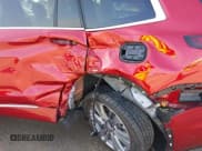 ✅ 2025 Cadillac XT6 FWD Premium Luxury • VIN: 1GYKPCRSXSZ141256 • Lot: 43262652. Wystawiony na IAAI z przebiegiem 4 323 mil. Bezpłatny archiwum sprzedaży aukcyjnych z USA i szczegółowy raport historii pojazdu na DreamBid. Zdjęcie 6.