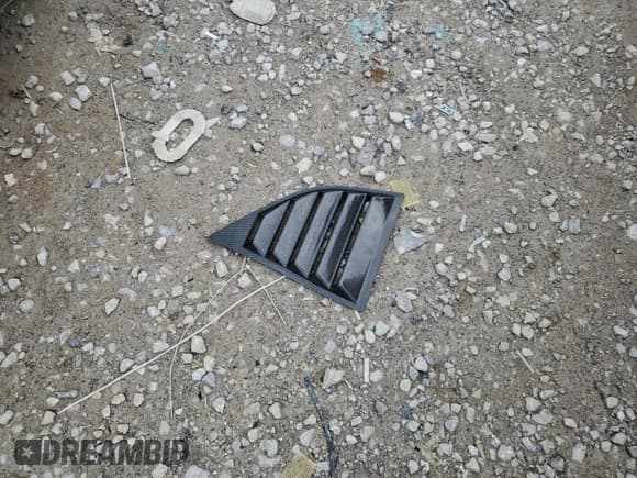 ✅ 2012 Dodge Challenger R/T • VIN: 2C3CDYBT1CH269863 • Lot: 56380945. Wystawiony na Copart z przebiegiem 140 885 mil. Bezpłatny archiwum sprzedaży aukcyjnych z USA i szczegółowy raport historii pojazdu na DreamBid. Zdjęcie 12.