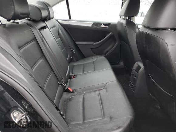 ✅ 2013 Volkswagen Jetta SE • VIN: 3VWDP7AJ4DM364564 • Lot: 44992455. Listed on Copart with 81,203 mi. Free auction sales archive from the USA and detailed vehicle history report at DreamBid. Image 10.