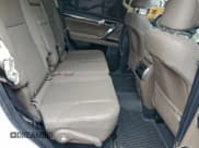 ✅ 2022 Lexus GX 460 Premium • VIN: JTJAM7BX0N5322656 • Lot: 95788915. Wystawiony na Copart z przebiegiem 26 863 mil. Bezpłatny archiwum sprzedaży aukcyjnych z USA i szczegółowy raport historii pojazdu na DreamBid. Zdjęcie 11.