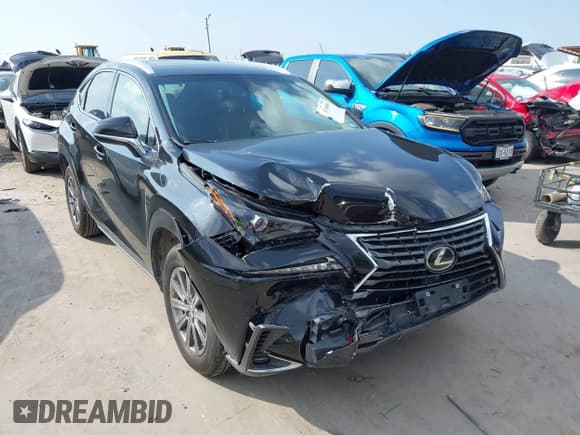 ✅ 2019 Lexus NX 300 F Sport • VIN: JTJYARBZ0K2153451 • Лот: 43134068. Опубликован ранее на IAAI с пробегом 70 011 миль. Бесплатный доступ к архиву аукционных продаж из США и подробный отчёт об истории автомобиля на DreamBid. Изображение 1.