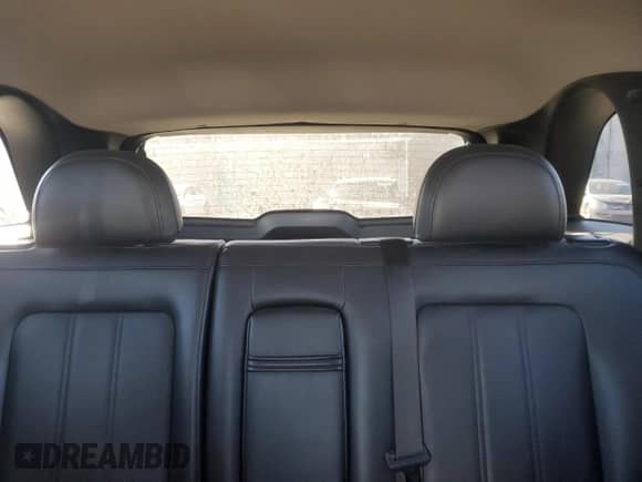 2012 Chevrolet Captiva Sport LT z VIN 3GNAL3E5XCS613703, wystawiony jako Copart lot #83405654 z przebiegiem 128 792 mil mil oraz Szkoda całkowita • Salvage title. Historia ofert i sprzedaży dostępna na DreamBid. Obrazek 10.