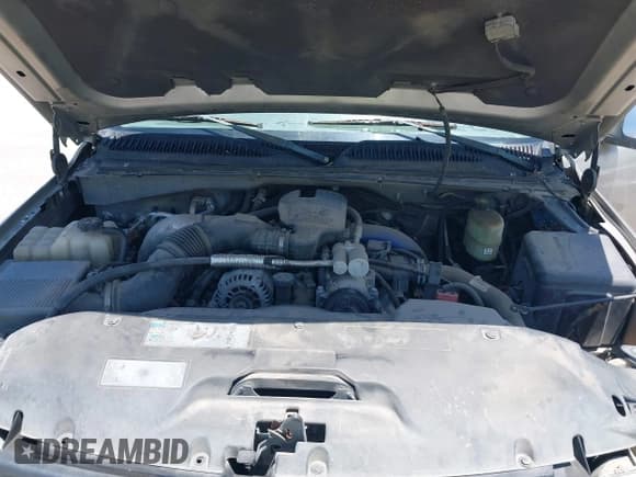 ✅ 2002 Chevrolet Silverado 2500HD LS • VIN: 1GCHK23122F204943 • Лот: 42446980. Опубликован ранее на IAAI с пробегом 261 756 миль. Бесплатный доступ к архиву аукционных продаж из США и подробный отчёт об истории автомобиля на DreamBid. Изображение 10.