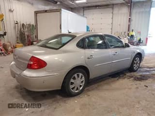 ✅ 2008 Buick Allure CX • VIN: 2G4WF582781270186 • Lot: 42469441. Wystawiony na IAAI z przebiegiem 105 364 mil. Bezpłatny archiwum sprzedaży aukcyjnych z USA i szczegółowy raport historii pojazdu na DreamBid. Zdjęcie 4.