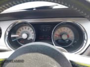 ✅ 2012 Ford Mustang Premium • VIN: 1ZVBP8AM2C5210933 • Лот: 42748765. Опубликован ранее на IAAI с пробегом 91 359 миль. Бесплатный доступ к архиву аукционных продаж из США и подробный отчёт об истории автомобиля на DreamBid. Изображение 7.