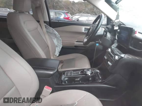 2021 Ford Explorer Limited z VIN 1FMSK7FH3MGB34275, wystawiony jako IAAI lot #43392490 z przebiegiem 84 682 mil mil oraz . Historia ofert i sprzedaży dostępna na DreamBid. Obrazek 5.