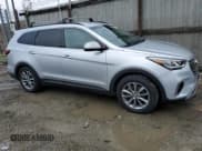 ✅ 2017 Hyundai Santa Fe SE • VIN: KM8SM4HF3HU192169 • Лот: 41246054. Опубликован ранее на Copart с пробегом 119 153 миль. Бесплатный доступ к архиву аукционных продаж из США и подробный отчёт об истории автомобиля на DreamBid. Изображение 4.