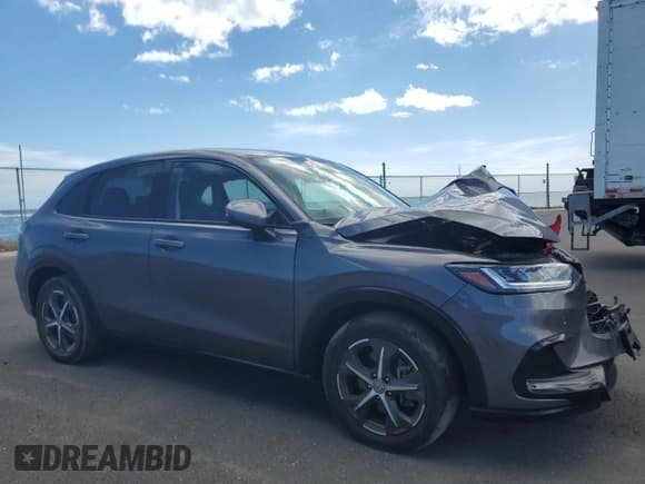 ✅ 2023 Honda HR-V EX-L • VIN: 3CZRZ1H74PM743587 • Lot: 70526985. Wystawiony na Copart z przebiegiem 27 898 mil. Bezpłatny archiwum sprzedaży aukcyjnych z USA i szczegółowy raport historii pojazdu na DreamBid. Zdjęcie 4.