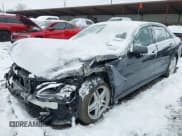 ✅ 2014 Mercedes-Benz E 350 Luxury • VIN: WDDHF8JB1EA795714 • Лот: 43806811. Опубликован ранее на IAAI с пробегом Не указан. Бесплатный доступ к архиву аукционных продаж из США и подробный отчёт об истории автомобиля на DreamBid. Изображение 2.