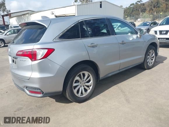 ✅ 2017 Acura RDX • VIN: 5J8TB3H32HL019765 • Lot: 41935355. Listed on IAAI with 128,704 mi. Free auction sales archive from the USA and detailed vehicle history report at DreamBid. Image 4.