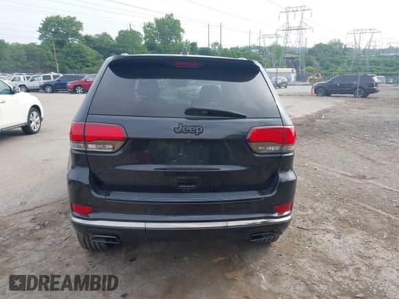 ✅ 2015 Jeep Grand Cherokee Overland • VIN: 1C4RJFCG6FC155028 • Лот: 42436486. Опубликован ранее на IAAI с пробегом 92 186 миль. Бесплатный доступ к архиву аукционных продаж из США и подробный отчёт об истории автомобиля на DreamBid. Изображение 17.
