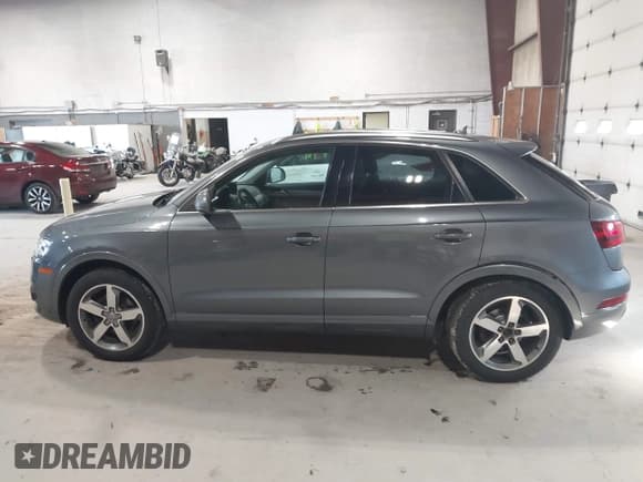 ✅ 2015 Audi Q3 Premium Plus • VIN: WA1EFCFS8FR004620 • Лот: 43490021. Опубликован ранее на IAAI с пробегом 101 555 миль. Бесплатный доступ к архиву аукционных продаж из США и подробный отчёт об истории автомобиля на DreamBid. Изображение 14.