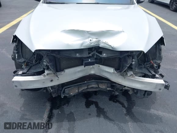 ✅ 2015 Mercedes-Benz S 550 • VIN: WDDUG8CB4FA113791 • Лот: 42427803. Опубликован ранее на IAAI с пробегом 175 586 миль. Бесплатный доступ к архиву аукционных продаж из США и подробный отчёт об истории автомобиля на DreamBid. Изображение 6.