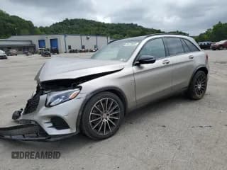✅ 2019 Mercedes-Benz GLC 43 AMG • VIN: WDC0G6EB7KF626275 • Lot: 69723045. Wystawiony na Copart z przebiegiem 57 196 mil. Bezpłatny archiwum sprzedaży aukcyjnych z USA i szczegółowy raport historii pojazdu na DreamBid. Zdjęcie 1.