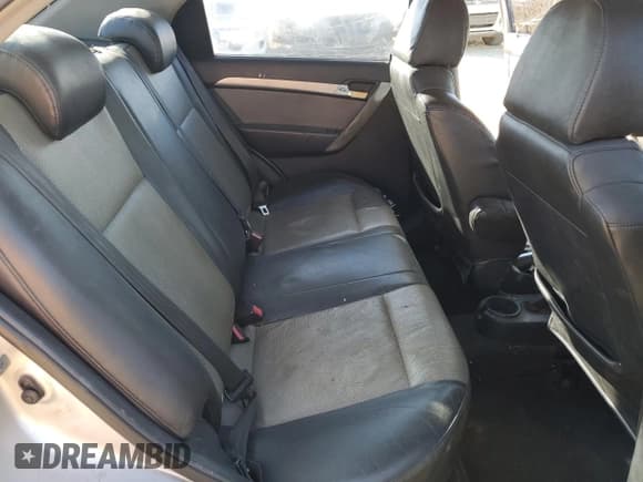 ✅ 2009 Chevrolet Aveo 2LT • VIN: KL1TG56E89B354608 • Lot: 47189715. Wystawiony na Copart z przebiegiem 167 563 mil. Bezpłatny archiwum sprzedaży aukcyjnych z USA i szczegółowy raport historii pojazdu na DreamBid. Zdjęcie 11.