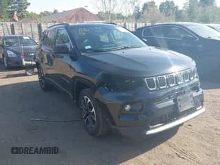 ✅ 2024 Jeep Compass Limited • VIN: 3C4NJDCN9RT586828 • Lot: 43330924. Wystawiony na IAAI z przebiegiem 15 306 mil. Bezpłatny archiwum sprzedaży aukcyjnych z USA i szczegółowy raport historii pojazdu na DreamBid. Zdjęcie 1.