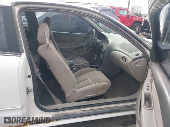 ✅ 2004 Oldsmobile Alero GL1 • VIN: 1G3NL12F64C109250 • Лот: 43761262. Опубликован ранее на IAAI с пробегом 207 542 миль. Бесплатный доступ к архиву аукционных продаж из США и подробный отчёт об истории автомобиля на DreamBid. Изображение 5.