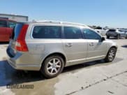 ✅ 2008 Volvo V70 • VIN: YV1BW982681009951 • Lot: 90241335. Listed on Copart with 135,567 mi. Free auction sales archive from the USA and detailed vehicle history report at DreamBid. Image 3.