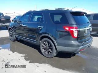 ✅ 2011 Ford Explorer XLT • VIN: 1FMHK7D84BGA09408 • Lot: 43602874. Wystawiony na IAAI z przebiegiem 309 842 mil. Bezpłatny archiwum sprzedaży aukcyjnych z USA i szczegółowy raport historii pojazdu na DreamBid. Zdjęcie 3.