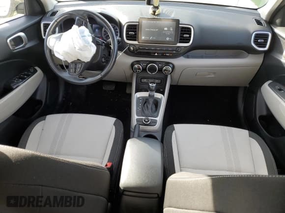 ✅ 2022 Hyundai Venue SEL • VIN: KMHRC8A39NU149928 • Lot: 84456764. Listed on Copart with 62,556 mi. Free auction sales archive from the USA and detailed vehicle history report at DreamBid. Image 8.