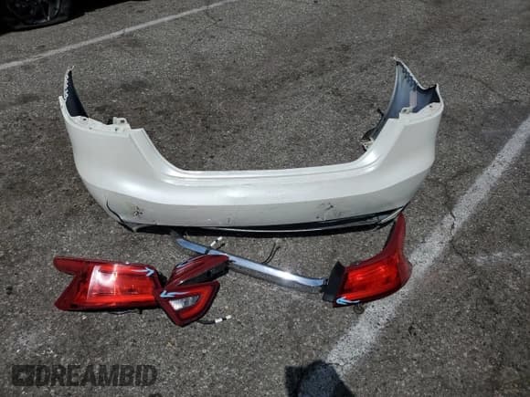 ✅ 2017 Nissan Maxima S • VIN: 1N4AA6AP3HC453755 • Lot: 57227585. Listed on Copart with 109,876 mi. Free auction sales archive from the USA and detailed vehicle history report at DreamBid. Image 12.