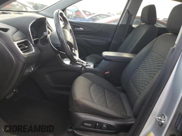 ✅ 2019 Chevrolet Equinox LT • VIN: 3GNAXKEV6KL116221 • Lot: 71814225. Listed on Copart with 101,774 mi. Free auction sales archive from the USA and detailed vehicle history report at DreamBid. Image 7.