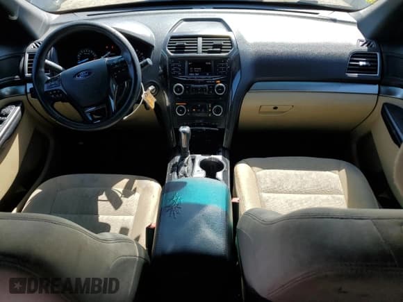 ✅ 2016 Ford Explorer • VIN: 1FM5K7B81GGA09041 • Lot: 56589785. Wystawiony na Copart z przebiegiem 90 260 mil. Bezpłatny archiwum sprzedaży aukcyjnych z USA i szczegółowy raport historii pojazdu na DreamBid. Zdjęcie 8.