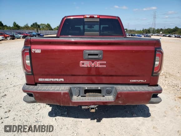 ✅ 2016 GMC Sierra 1500 Denali • VIN: 3GTU2PEC7GG294784 • Lot: 80143295. Listed on Copart with 141,240 mi. Free auction sales archive from the USA and detailed vehicle history report at DreamBid. Image 6.