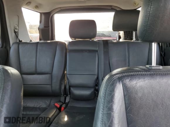 ✅ 2001 Mercedes-Benz M AMG • VIN: 4JGAB74E01A242078 • Лот: 64102894. Опубликован ранее на Copart с пробегом 144 519 миль. Бесплатный доступ к архиву аукционных продаж из США и подробный отчёт об истории автомобиля на DreamBid. Изображение 10.