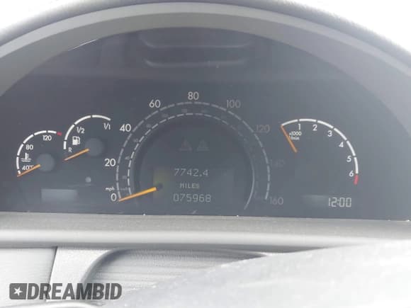 ✅ 2004 Mercedes-Benz CL 500/600 • VIN: WDBPJ75J94A042803 • Лот: 42211320. Опубликован ранее на IAAI с пробегом 75 968 миль. Бесплатный доступ к архиву аукционных продаж из США и подробный отчёт об истории автомобиля на DreamBid. Изображение 7.