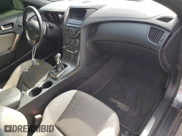 ✅ 2016 Hyundai Genesis Coupe 3.8L Base • VIN: KMHHT6KJXGU136234 • Лот: 90856245. Опубликован ранее на Copart с пробегом 124 491 миль. Бесплатный доступ к архиву аукционных продаж из США и подробный отчёт об истории автомобиля на DreamBid. Изображение 8.