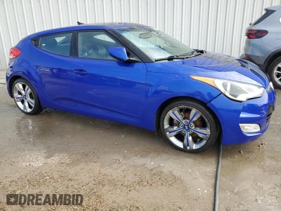 ✅ 2012 Hyundai Veloster w/Red Int • VIN: KMHTC6AD2CU048049 • Lot: 85809854. Wystawiony na Copart z przebiegiem 122 914 mil. Bezpłatny archiwum sprzedaży aukcyjnych z USA i szczegółowy raport historii pojazdu na DreamBid. Zdjęcie 4.