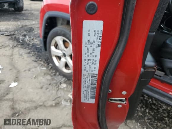 ✅ 2019 Jeep Compass Limited • VIN: 3C4NJDCB3KT638577 • Lot: 84246035. Wystawiony na Copart z przebiegiem 68 123 mil. Bezpłatny archiwum sprzedaży aukcyjnych z USA i szczegółowy raport historii pojazdu na DreamBid. Zdjęcie 12.