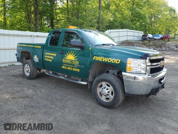 ✅ 2012 Chevrolet Silverado 2500HD LT • VIN: 1GC2KXCG1CZ236581 • Lot: 59507585. Wystawiony na Copart z przebiegiem 126 176 mil. Bezpłatny archiwum sprzedaży aukcyjnych z USA i szczegółowy raport historii pojazdu na DreamBid. Zdjęcie 4.