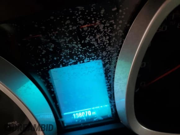 ✅ 2015 Chevrolet Equinox LT • VIN: 2GNALBEK0F1147134 • Лот: 90008905. Опубликован ранее на Copart с пробегом 198 070 миль. Бесплатный доступ к архиву аукционных продаж из США и подробный отчёт об истории автомобиля на DreamBid. Изображение 9.