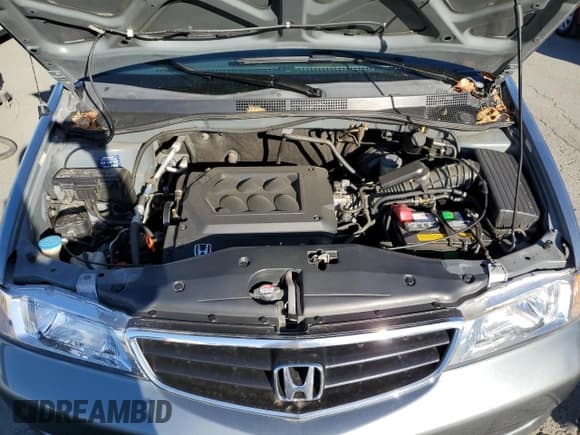 ✅ 2000 Honda Odyssey LX • VIN: 2HKRL1855YH620992 • Lot: 82372125. Listed on Copart with 204,500 mi. Free auction sales archive from the USA and detailed vehicle history report at DreamBid. Image 12.