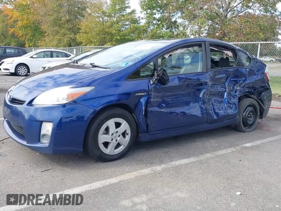 ✅ 2011 Toyota Prius III • VIN: JTDKN3DUXB0312936 • Лот: 43423860. Опубликован ранее на IAAI с пробегом 222 683 миль. Бесплатный доступ к архиву аукционных продаж из США и подробный отчёт об истории автомобиля на DreamBid. Изображение 2.