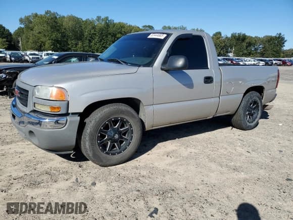 ✅ 2006 GMC Sierra 1500 Work Truck • VIN: 3GTEC14X86G163252 • Лот: 82444665. Опубликован ранее на Copart с пробегом 217 355 миль. Бесплатный доступ к архиву аукционных продаж из США и подробный отчёт об истории автомобиля на DreamBid. Изображение 1.