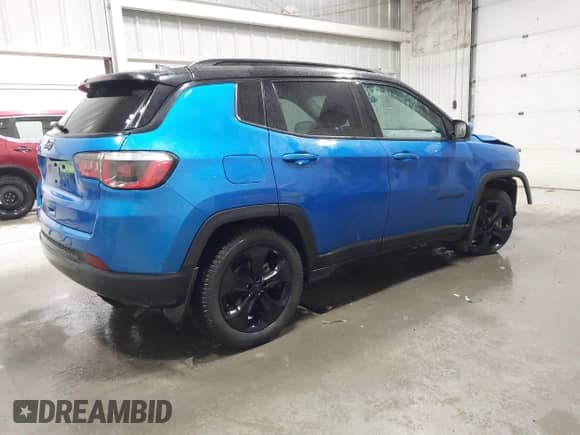 2020 Jeep Compass Latitude с VIN 3C4NJDBB3LT229336, выставлен на аукционе IAAI как лот 41568382 с пробегом 49 649 миль миль и . История ставок и продаж доступна на DreamBid. Изображение 4.