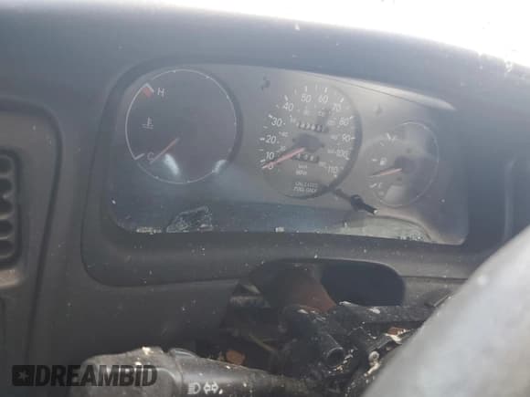 ✅ 1996 Toyota Corolla • VIN: 1NXBA02E6TZ475739 • Lot: 73958934. Wystawiony na Copart z przebiegiem 137 617 mil. Bezpłatny archiwum sprzedaży aukcyjnych z USA i szczegółowy raport historii pojazdu na DreamBid. Zdjęcie 9.