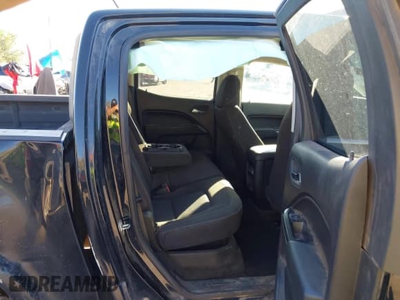 ✅ 2016 Chevrolet Colorado 2WD LT • VIN: 1GCGSCE33G1386625 • Лот: 43469780. Опубликован ранее на IAAI с пробегом 147 667 миль. Бесплатный доступ к архиву аукционных продаж из США и подробный отчёт об истории автомобиля на DreamBid. Изображение 8.