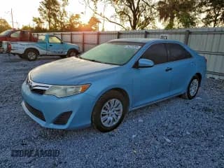 ✅ 2012 Toyota Camry LE • VIN: 4T1BF1FK1CU520660 • Lot: 94375285. Listed on Copart with 63,901 mi. Free auction sales archive from the USA and detailed vehicle history report at DreamBid. Image 1.