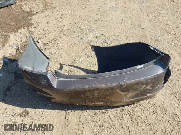 ✅ 2011 Honda Accord EX-L • VIN: 1HGCP3F87BA004911 • Lot: 43255495. Wystawiony na IAAI z przebiegiem 273 006 mil. Bezpłatny archiwum sprzedaży aukcyjnych z USA i szczegółowy raport historii pojazdu na DreamBid. Zdjęcie 12.