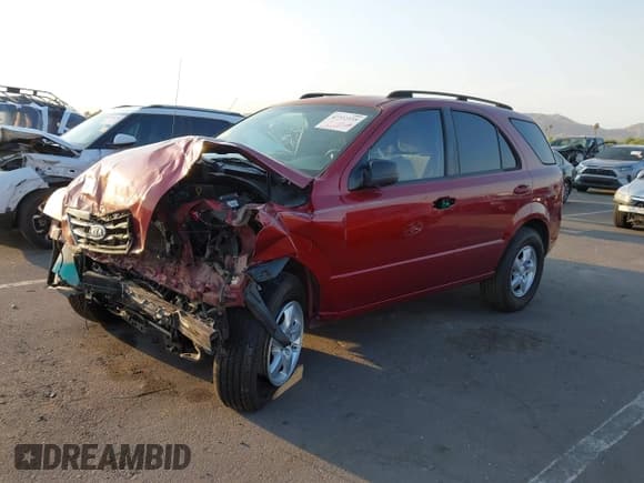 ✅ 2008 Kia Sorento LX • VIN: KNDJD735785808014 • Лот: 42722335. Опубликован ранее на IAAI с пробегом 117 883 миль. Бесплатный доступ к архиву аукционных продаж из США и подробный отчёт об истории автомобиля на DreamBid. Изображение 2.