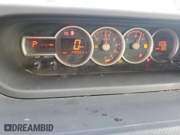 ✅ 2011 Scion xB • VIN: JTLZE4FE3B1134330 • Lot: 90573955. Listed on Copart with 140,063 mi. Free auction sales archive from the USA and detailed vehicle history report at DreamBid. Image 9.