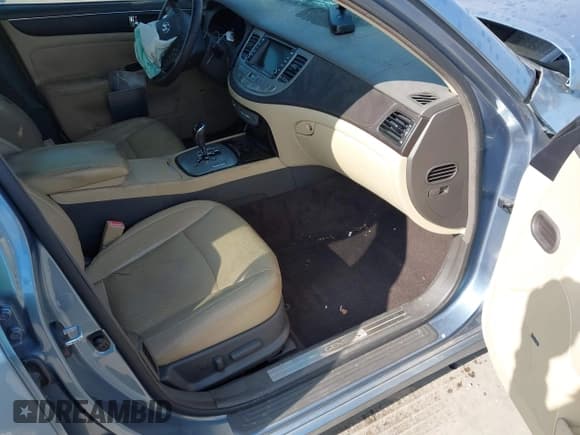 ✅ 2011 Hyundai Genesis • VIN: KMHGC4DE6BU114837 • Лот: 43505971. Опубликован ранее на IAAI с пробегом 136 010 миль. Бесплатный доступ к архиву аукционных продаж из США и подробный отчёт об истории автомобиля на DreamBid. Изображение 5.